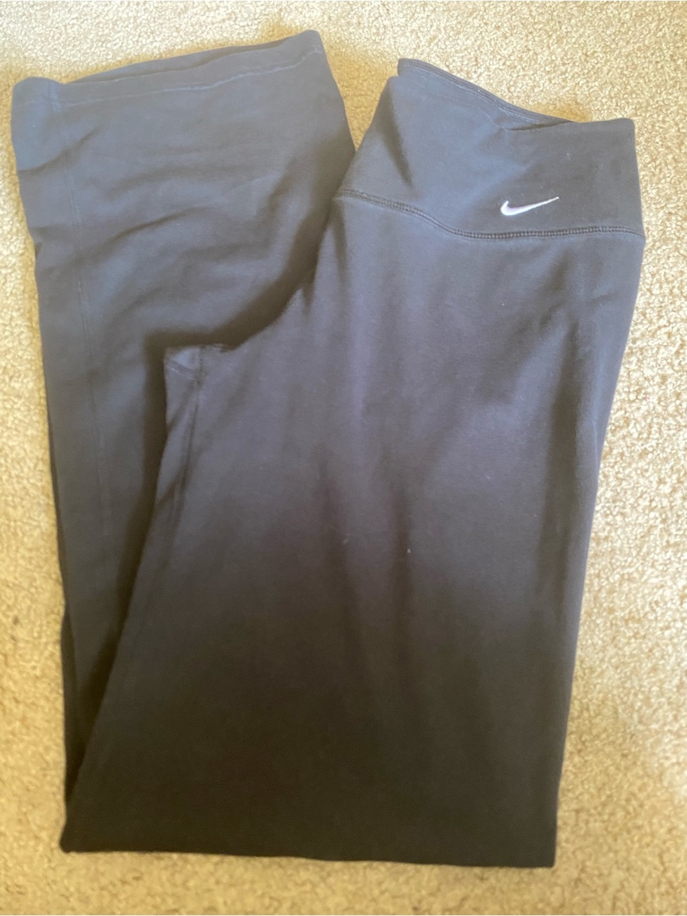 Nike Women's Dri-FIT Black Straight Leg Yoga Pants Leggings Size M